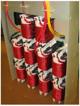 無變壓器UPS在提高性能同時縮尺寸、減重量